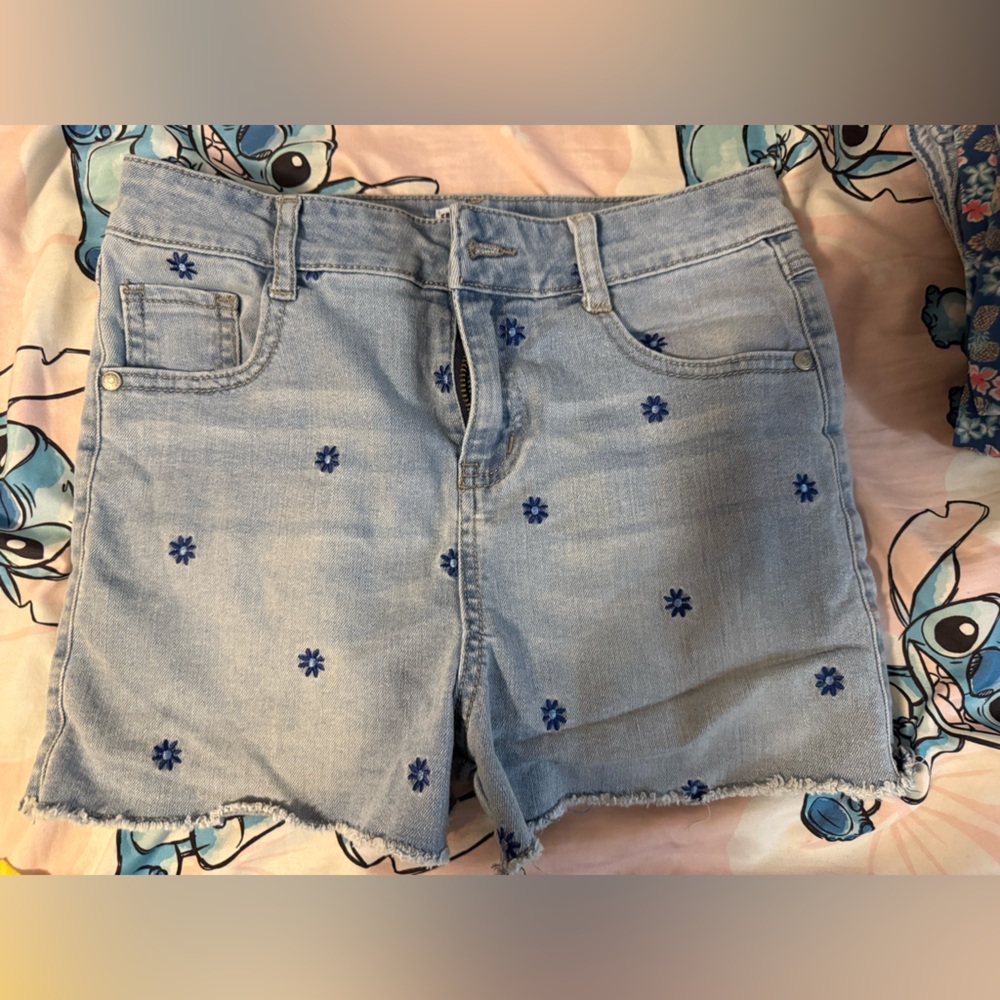 Epic Threads Denim Shorts with Blue Embroidery
